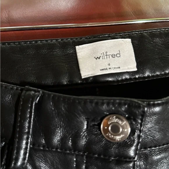 Wilfred Quilted Black Faux Leather Pants - Picture 3 of 5